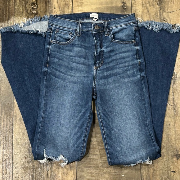 ❌❌Sneak Peek flare 7/28❌❌SALE - Picture 4 of 5